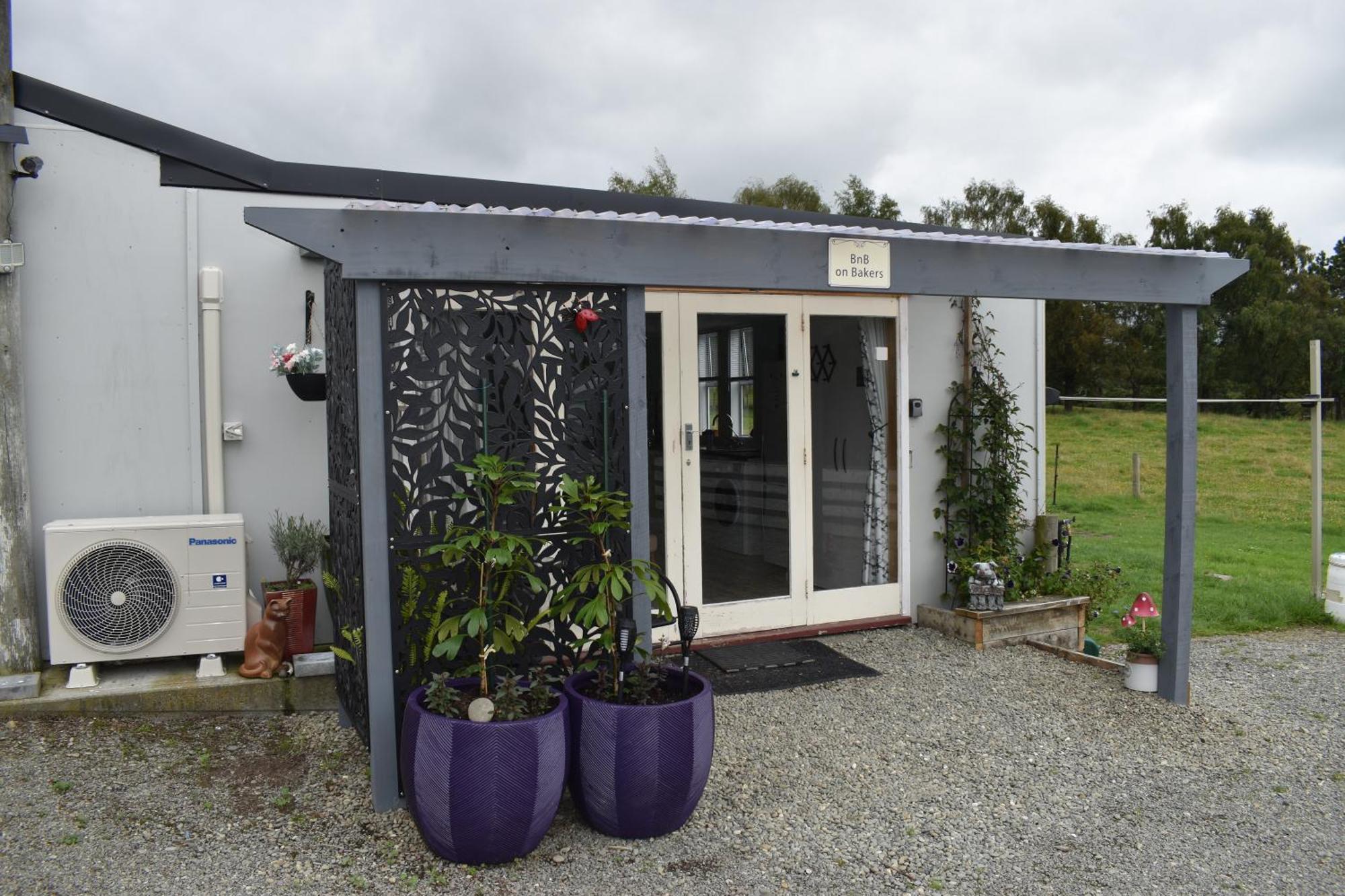 Bnb On Bakers Waimate Экстерьер фото